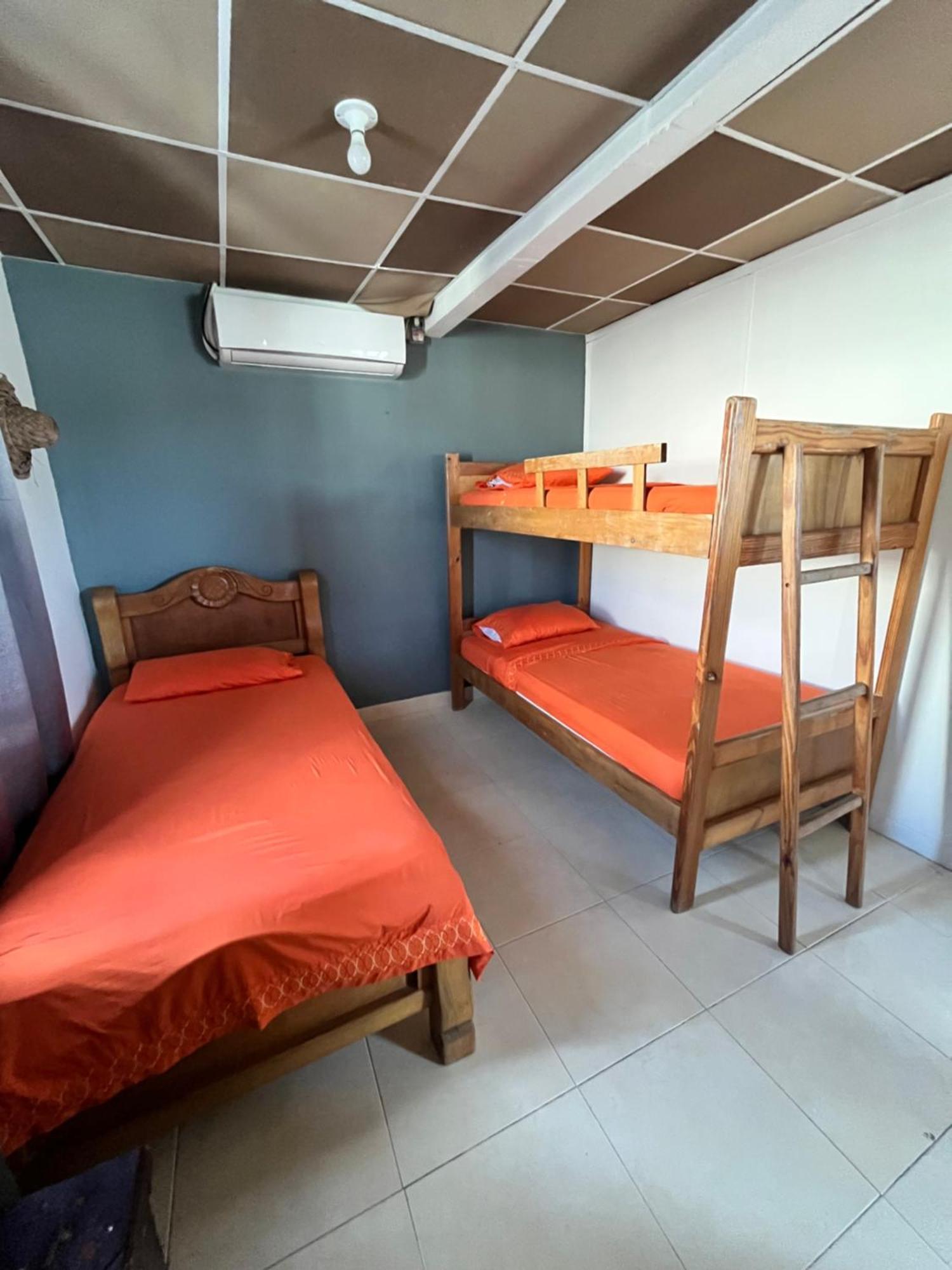 Apartamentos Y Habitaciones Alvaro Vaca San Andrés Eksteriør billede